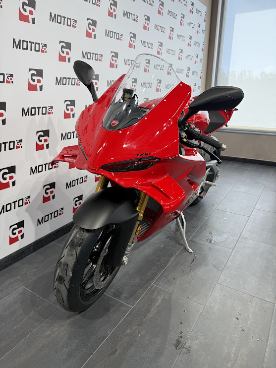 Ducati Panigale V4S 2025